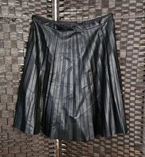 Girls Night Vibes: Calvin Klein Leather Skirt thumbnail 1