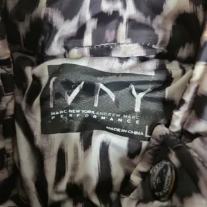 Andrew Snow Leopard Print Puffer Coat Size Large thumbnail 5