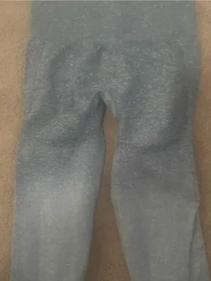 Gymshark xs leggings in Heather Gray thumbnail 10