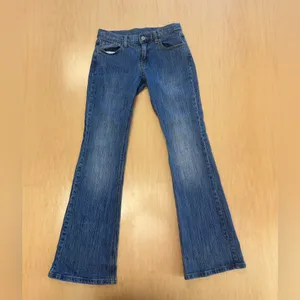 Brandy Melville Brielle 90’s jeans bootcut lowrise size sm thumbnail 2