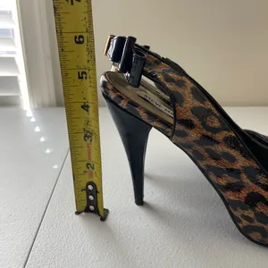 Steve Madden women’s Mevas glossy leopard‎ print bow sling back pumps heels 8.5 thumbnail 10