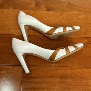 Sergio Rossi‎ Pumps Womens White Tan Leather Buckle Cutout Pointed Toe Heels 36 thumbnail 4