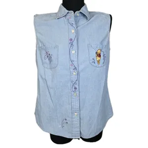 Vtg 90s Disney Store Winnie the Pooh Embroidered Chambray Shirt Button Up Sz M thumbnail 2