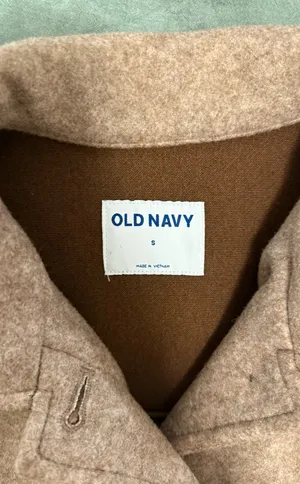 Old Navy Button-Up Oversized Shacket thumbnail 2