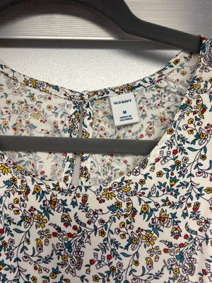 Old Navy Floral Print Sleeveless Tank Top thumbnail 3