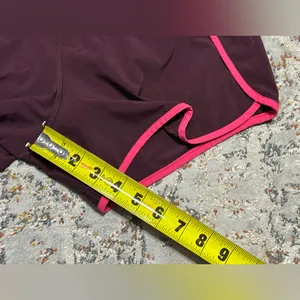 Lululemon Run Times Shorts Bordeaux Drama and Bon Bon Mountain Peaks size 4 thumbnail 7