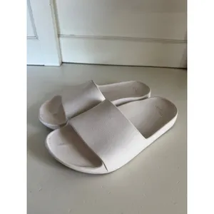 Archies‎ white support slides size women's 12 / men's 11 thumbnail 3