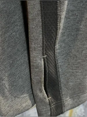 The North Face Quarter Zip Flashdry Women's Top with thumb-holes in size Large i thumbnail 3