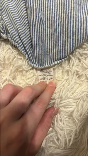 Brandy Melville Crop Top Striped thumbnail 4