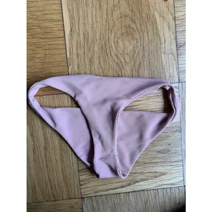 Same Swim $258 Ribbed Bandeau Bikini Set, Size XS, Blush Pink, EUC thumbnail 9