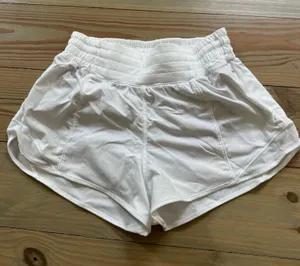 Lululemon White Hotty Shorts 2.5" thumbnail 1