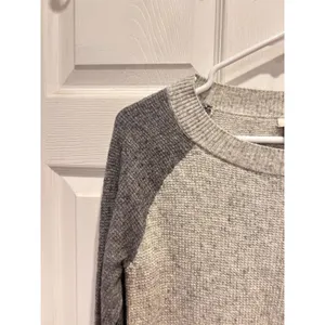 J.Crew Womens Merino Wool Blend‎ Colorblock Waffle Knit Sweater Grey L Academia thumbnail 2