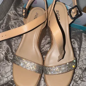 Elegant Tan Wedge Sandals with Rhinestone Accents *NEW. NEVER WORN* thumbnail 2