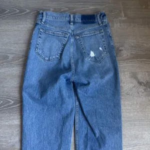 Abercrombie & Fitch 90s Straight Ultra High Rise Criss Cross Jeans 25 thumbnail 10