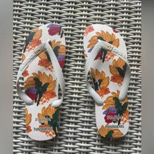 Farm‎ Rio Banana Nest Havaianas Sandals size 11/12 boho vacation beach travel thumbnail 7