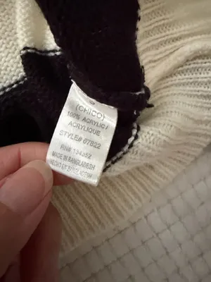Ambiance Black and Cream Striped Crewneck Sweater Size Small thumbnail 4