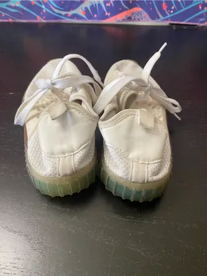 Light Cream Knit Lace-Up Sneakers thumbnail 3
