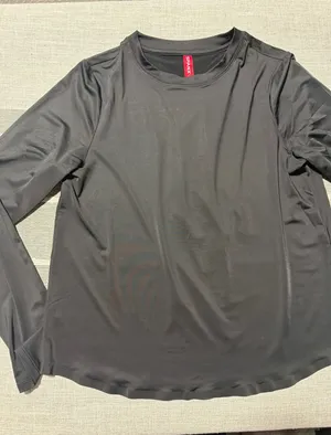 Spanx Womens Medium Black Long Sleeve Active Top Crew Neck Shirt thumbnail 1