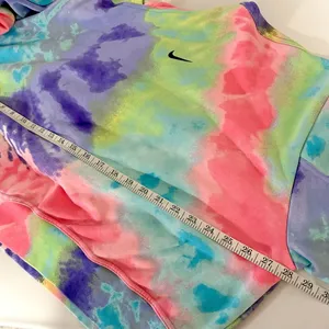 Nike Get Fit French Terry Tie-Dye Training Hoodie thumbnail 8