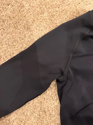 Gymshark Long Sleeve Crop thumbnail 6