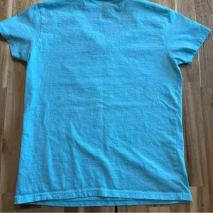 Gildan Austin Texas Graphic V-Neck T-Shirt Women’s Medium Teal Blue thumbnail 4