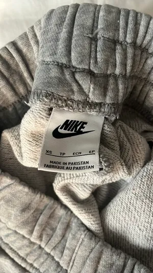 Grey Nike Sweatpants XS thumbnail 3