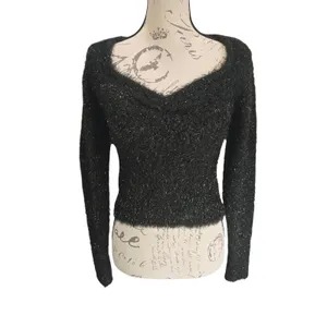 C&V Chelsea Violet NWT Black Sparkle Fuzzy Knit Long Sleeve Cropped Sweater S‎ thumbnail 2