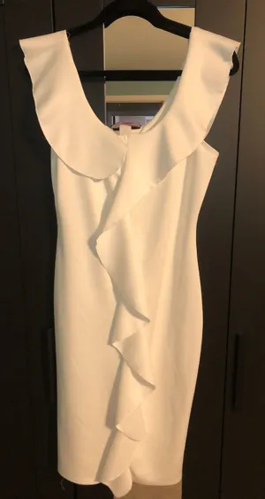White Dress Size XL thumbnail 2
