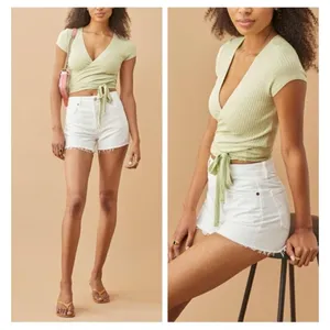 Reformation Charlie High Rise Jean Shorts in Vintage White Size 31 thumbnail 2