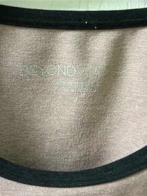 Beyond Yoga On Block Bra in Chai and Darkest Night thumbnail 6