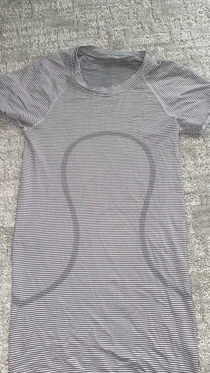 Lululemon Swiftly Tech thumbnail 1