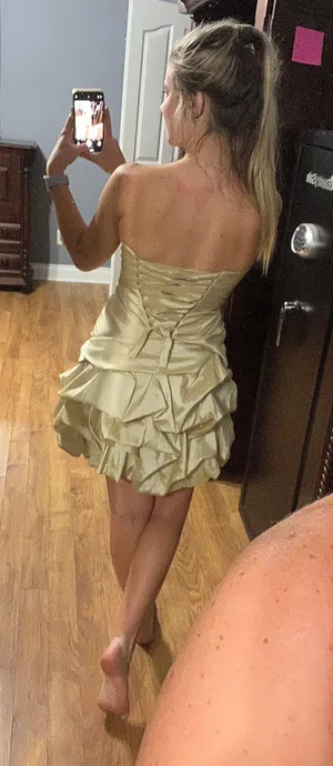 Gold semi formal Dress thumbnail 2