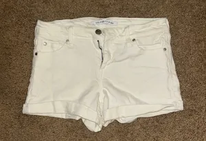 Celebrity Pink Women’s White Denim Shorts thumbnail 1