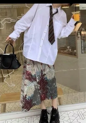 Skirt Size M thumbnail 2