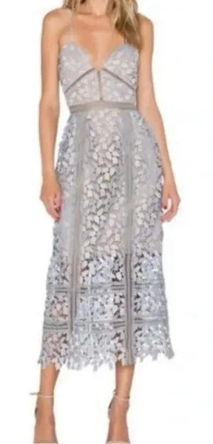 HD Elliatt Anthropologie LILAC Lace LONG vneck strappy Dress L thumbnail 1