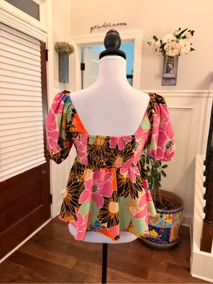 Entro NWOT Vibrant Floral Puff-Sleeve Peplum Top - Pink Multi thumbnail 3