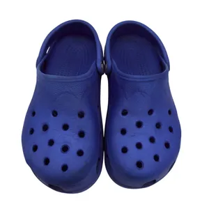 Crocs Blue Classic Clogs Shoes Size Women's 8-9 Men's 6-7 thumbnail 4