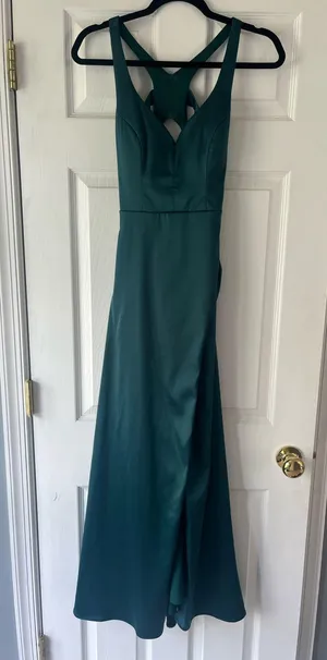 Sequin Hearts Green silk prom dress thumbnail 1