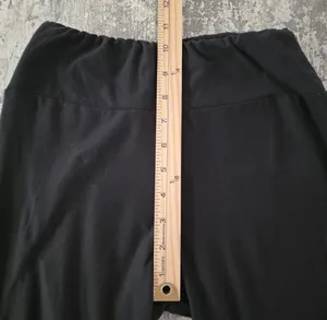 LuLaRoe Black High-Rise Leggings thumbnail 3