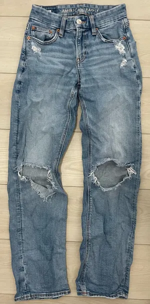 American Eagle Outfitters Curvy Straight Jeans thumbnail 1