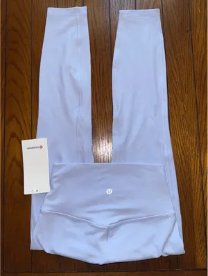 Lululemon Align High-Rise 25” Pastel Blue Size 4 NWT thumbnail 1