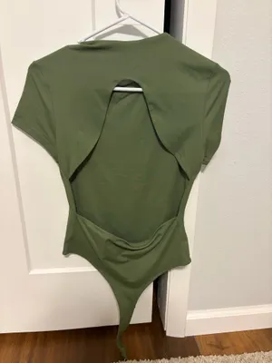REORIA Womens Trendy Sexy Backless Body Suit Double Lined Crew Neck Short Sleeve Going Out Bodysuits Tops thumbnail 2