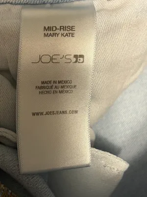 Joe's mid rise Mary Kate jeans cigarette tapered leg light wash size 28 cropped thumbnail 8