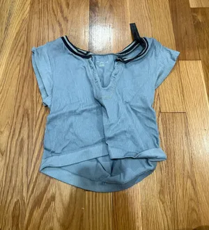 Urban Outfitters Top thumbnail 1