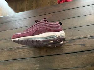 Nike Air Max 97 SE Burgundy Crush Women’s Size 8.5 Gently Used Sneakers thumbnail 5