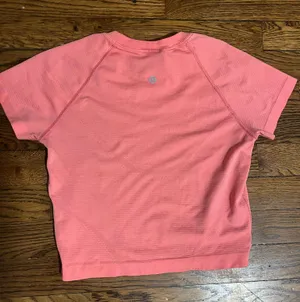 Lululemon  thumbnail 2