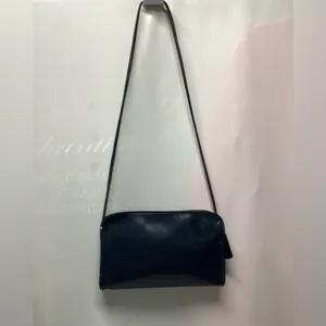 Diane Von Furstenberg Vintage Navy leather Purse thumbnail 13