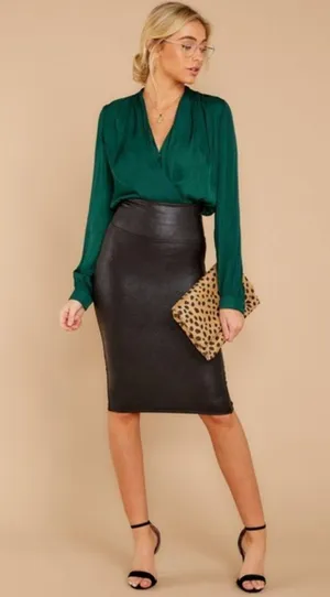 Spanx Faux Leather Pencil Skirt Very Black High-Waist Shiny Stretchy Edgy Midi thumbnail 4