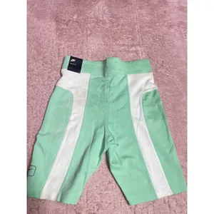 Nike Sportswear Street Bike Shorts‎ Tight Fit Small Green/White NWT Bin12 thumbnail 5