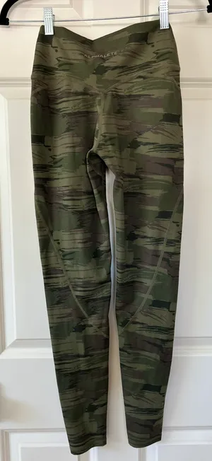 Alphalete Leggings thumbnail 3